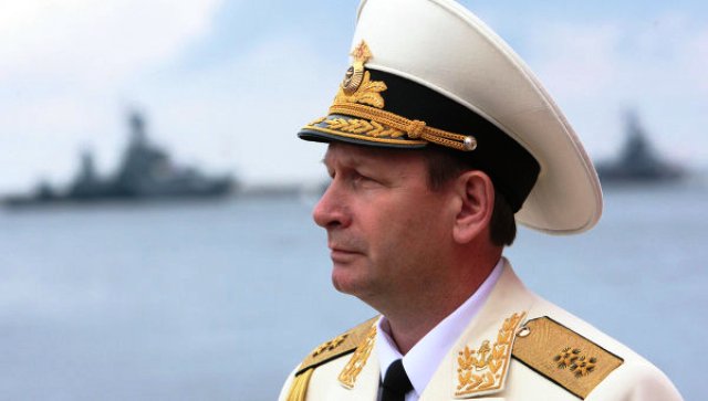 PANAF - GE la flotte russe à malabo (2015 07 23) FR 3